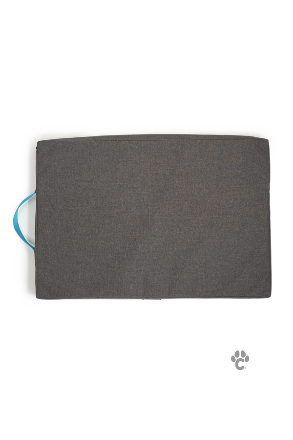 Colchoneta Gris impermeable uso rudo para perro y gato